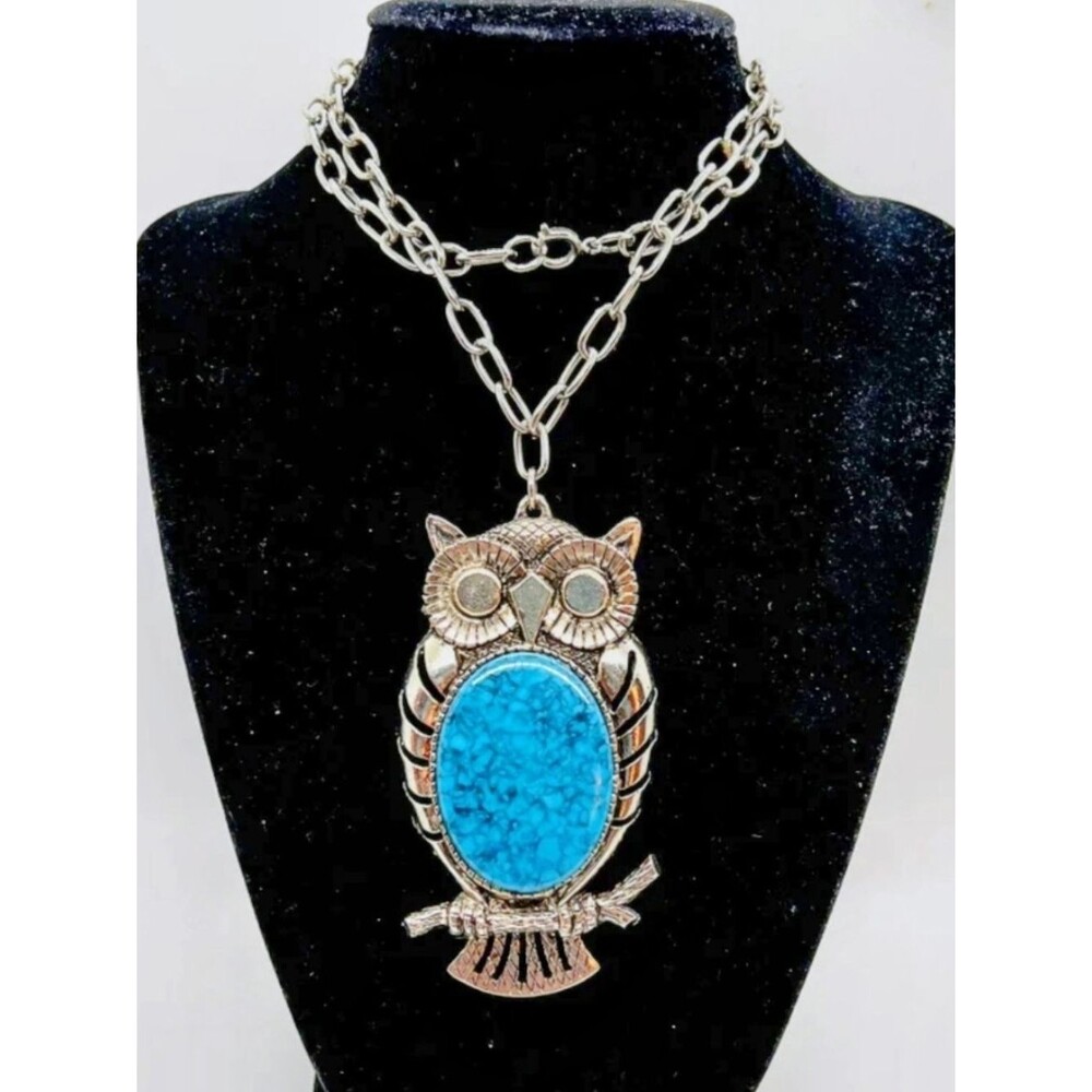 Vintage Owl Necklace Silver Tone, Faux Turquoise Body Pendant With Chain